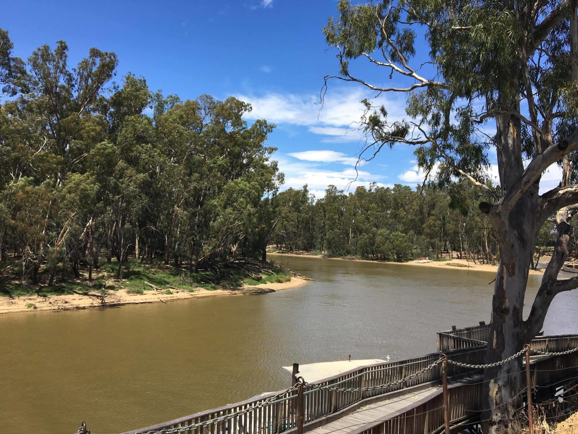 Big River Motel Echuca Exterior foto